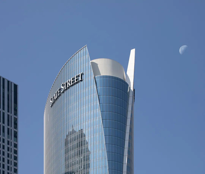 波士頓國會一號大廈，造型如“船帆”